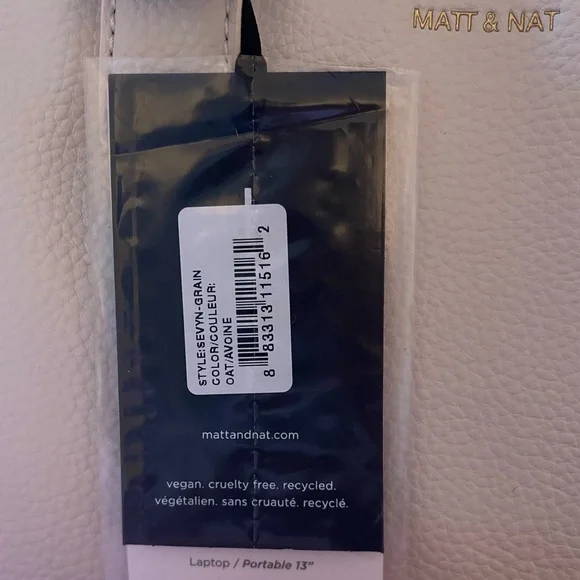 MATT & NAT Elegant & Spacious White Laptop Bag NWT + $20 USD Value Gift - Picture 11 of 16